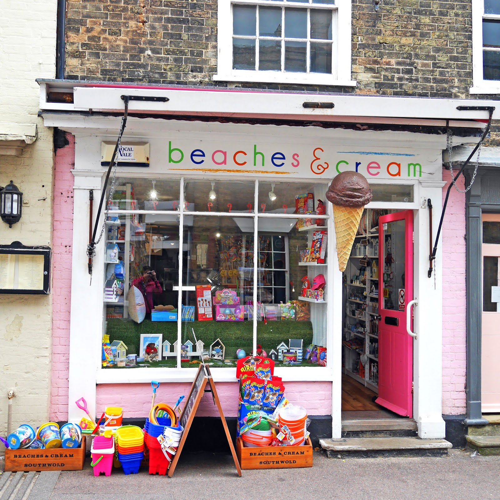 Beaches & Cream shop in Southwold town centre