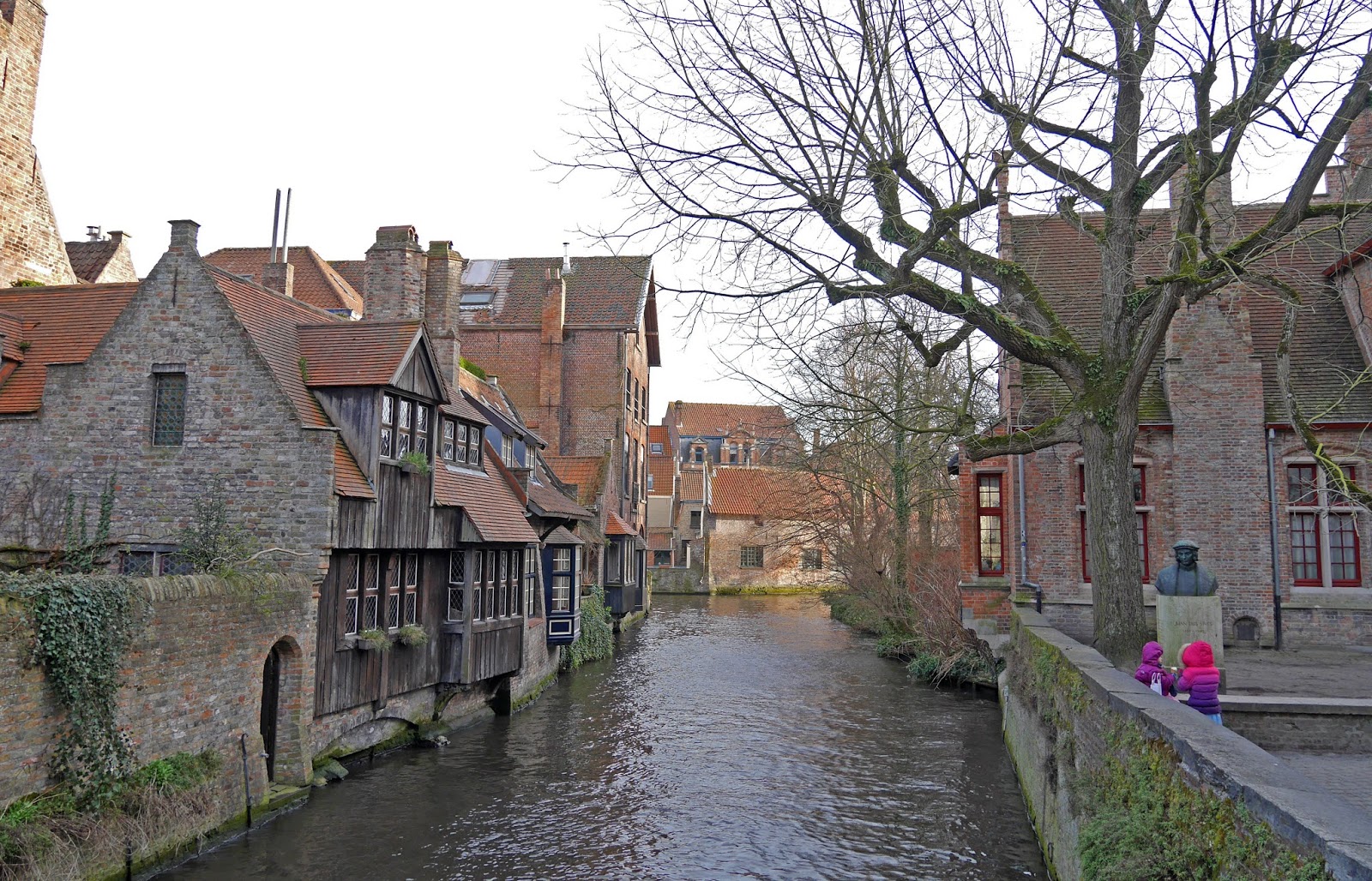 Canal running through Arentshof Park, Bruges