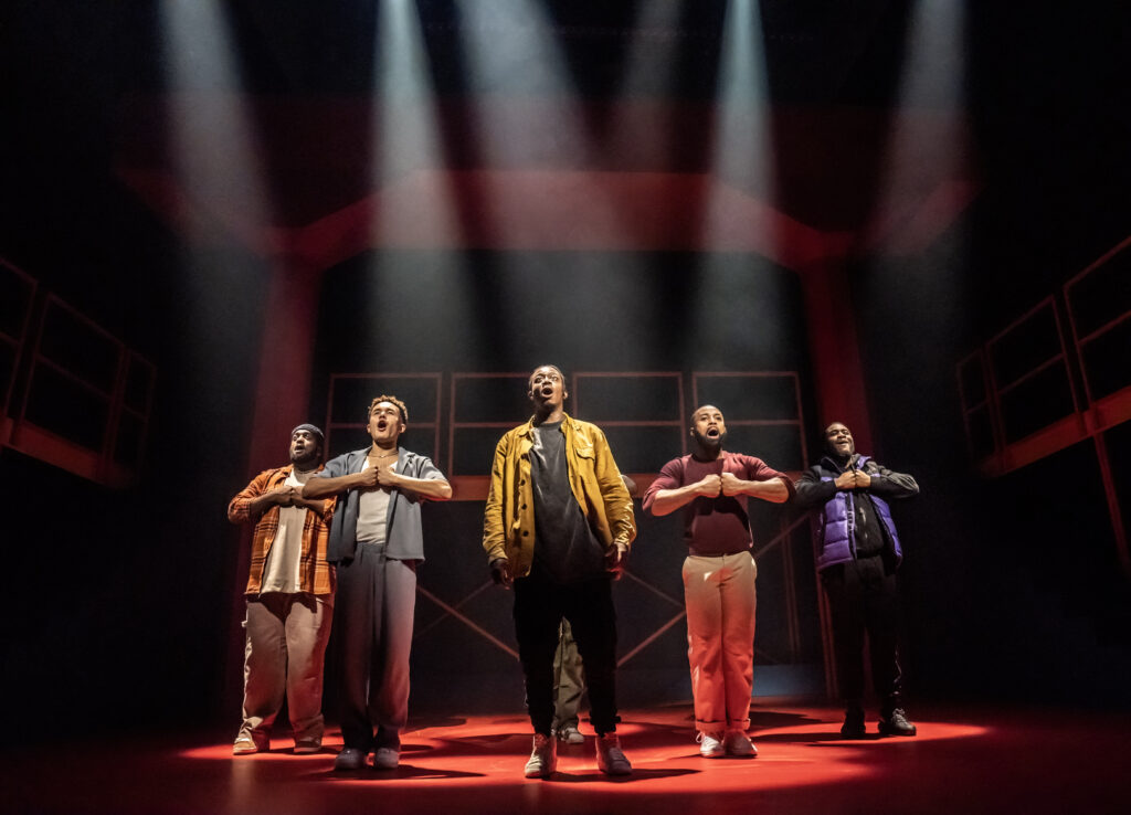 Ensemble in For Black Boys Who Have Considered Suicide When The Hue Gets Too Heavy © Johan Persson