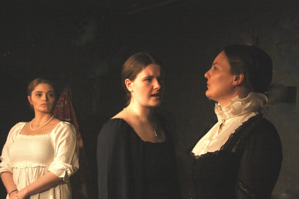 Princess Elizabeth (Eliza Shea), Lady Jane Grey (Martha Crow) and Queen Mary I (Becky Black) in Three Queens at Barons Court Theatre, London