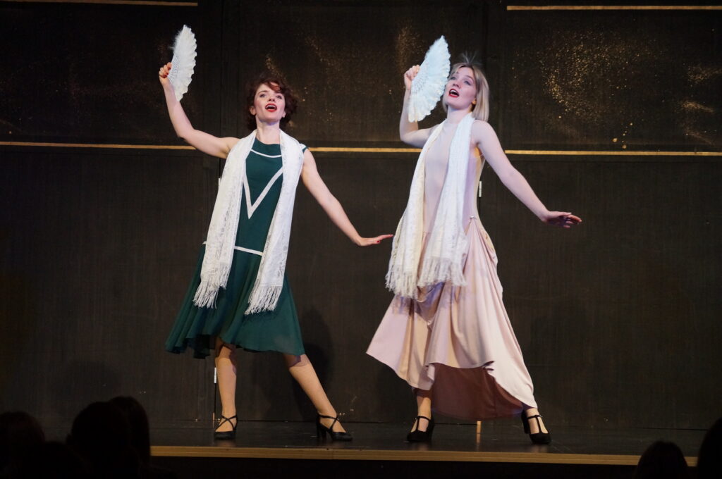 Saskia Marguerite and Lois Baglin in 'The Great Gatsby'